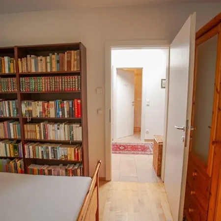 Privatzimmervermietung Margit Homestay *